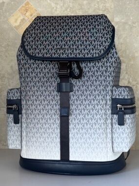MICHAEL KORS COOPER LARGE UTILITY BACKPACK MK OMBRE NAVY